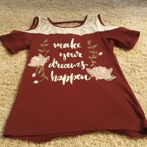 S̤̮h̤̮i̤̮r̤̮t̤̮.